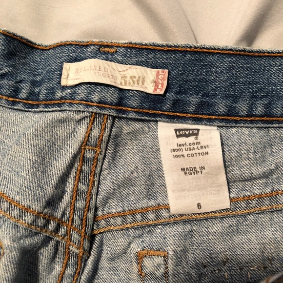 Levi Shorts - Picture 5 of 7